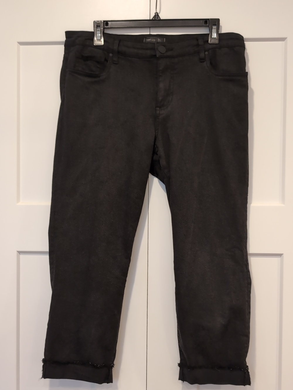 Kut From The Kloth Amy Crop Straight Leg Black 12